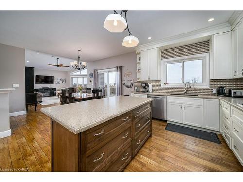 2516 County Road 9, Napanee, ON - Indoor Photo Showing Kitchen