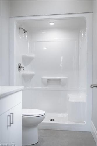 10 French Street, Picton, ON - Indoor Photo Showing Bathroom