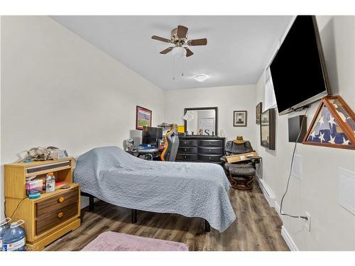 185 Elm Street, Gananoque, ON - Indoor Photo Showing Bedroom