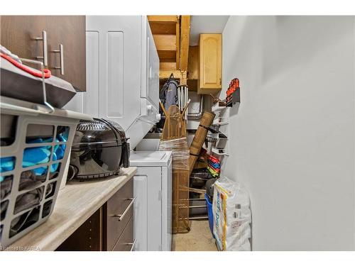 185 Elm Street, Gananoque, ON - Indoor Photo Showing Laundry Room