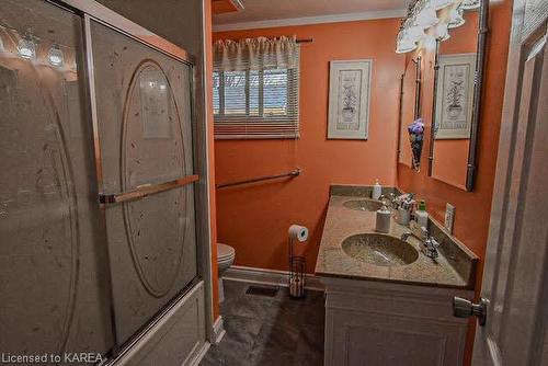 3 Cornell Avenue, Amherstview, ON - Indoor Photo Showing Bathroom