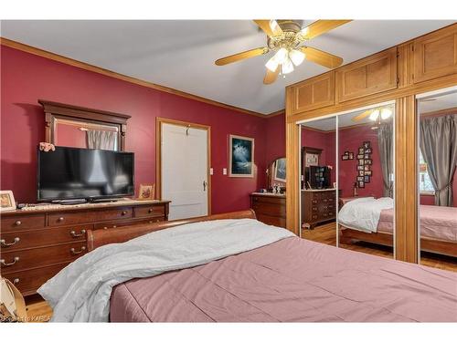 3 Factory Street, Newburgh, ON - Indoor Photo Showing Bedroom