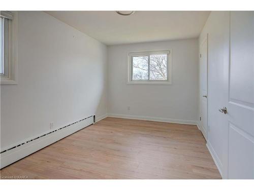 2057 Sydenham Road Road, Kingston, ON - Indoor Photo Showing Other Room
