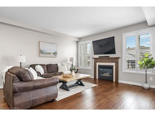 92 Schooner Drive, Kingston, ON - Indoor Photo Showing Living Room With Fireplace