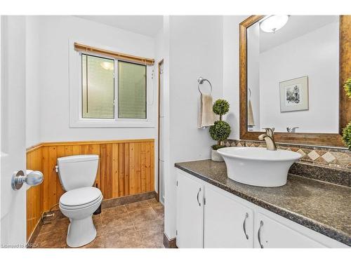 3327 Loughborough Drive, Elginburg, ON - Indoor Photo Showing Bathroom
