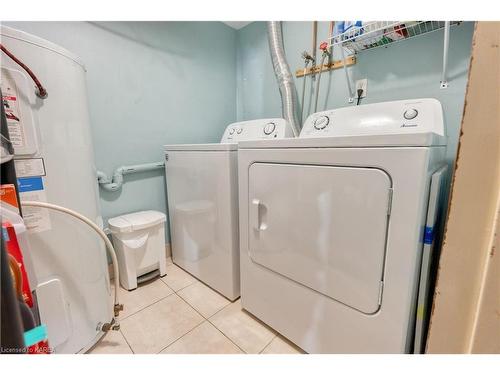119 Purdy Road, Bath, ON - Indoor Photo Showing Laundry Room