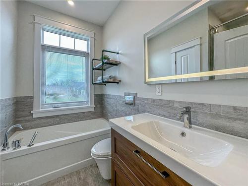 103 Valroma Place, Kingston, ON - Indoor Photo Showing Bathroom