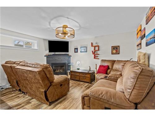 185 Elm Street, Gananoque, ON - Indoor Photo Showing Living Room With Fireplace