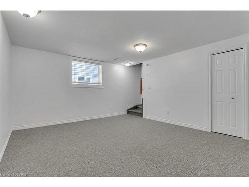 1059 Greenwood Park Drive, Kingston, ON - Indoor Photo Showing Other Room