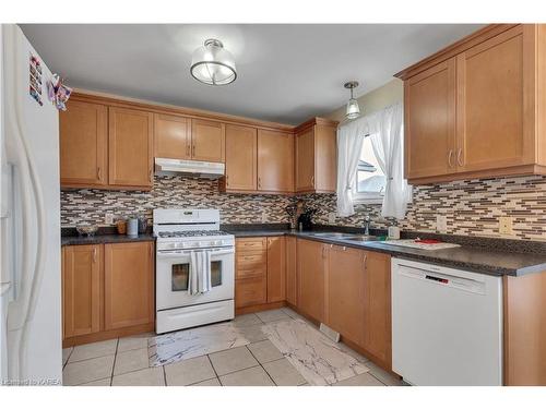 1059 Greenwood Park Drive, Kingston, ON - Indoor Photo Showing Kitchen With Double Sink