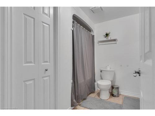 1059 Greenwood Park Drive, Kingston, ON - Indoor Photo Showing Bathroom