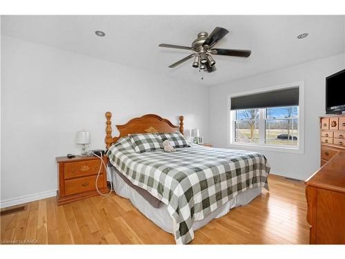 175 Brennan Road, Belleville, ON - Indoor Photo Showing Bedroom
