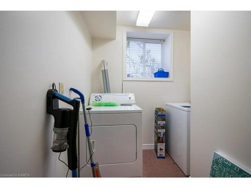 192 Centre Street, Deseronto, ON - Indoor Photo Showing Laundry Room