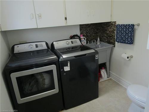 721 Holgate Crescent, Kingston, ON - Indoor Photo Showing Laundry Room