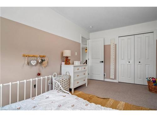 1407 Monarch Drive, Kingston, ON - Indoor Photo Showing Bedroom
