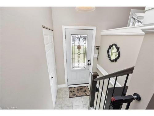 599 Watford Place, Kingston, ON - Indoor
