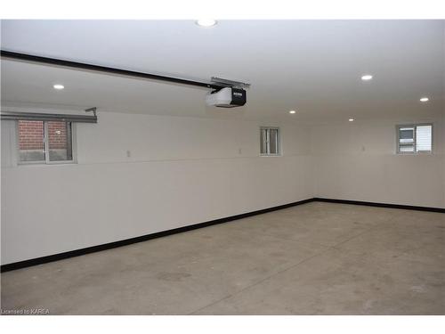 908 Percy Crescent, Kingston, ON - Indoor Photo Showing Garage