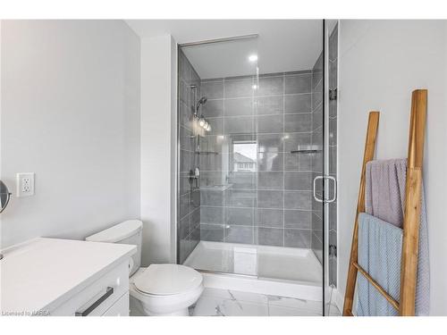 1388 Andersen Drive, Kingston, ON - Indoor Photo Showing Bathroom