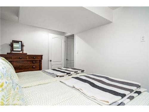 158 Fairview Road, Kingston, ON - Indoor Photo Showing Bedroom