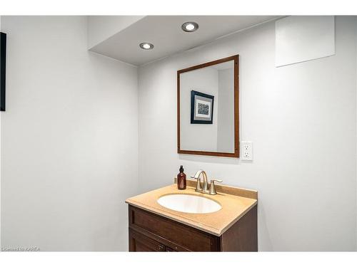 158 Fairview Road, Kingston, ON - Indoor Photo Showing Bathroom