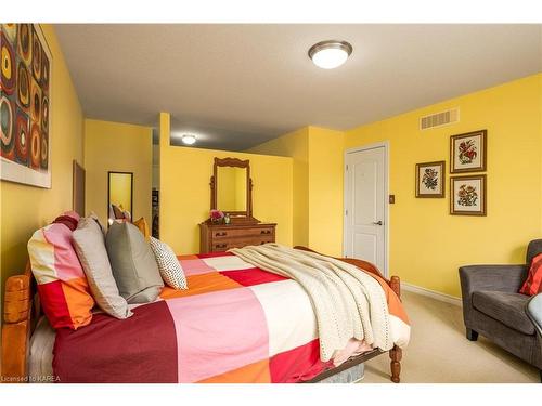 28 Toronto Street, Kingston, ON - Indoor Photo Showing Bedroom
