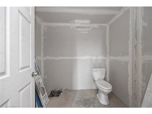 1893B Howe Island Drive, Gananoque, ON - Indoor Photo Showing Bathroom