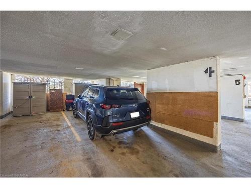 710-675 Davis Drive, Kingston, ON - Indoor Photo Showing Garage