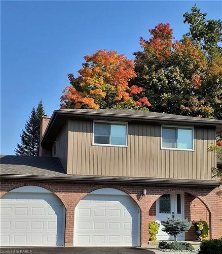 834 Sandringham Place, Kingston, ON - Outdoor With Facade