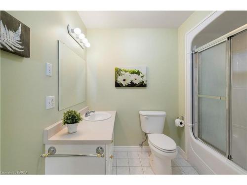 85 Garfield Street, Gananoque, ON - Indoor Photo Showing Bathroom