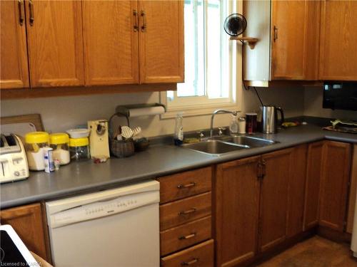 4721 County Road 9, Napanee, ON - Indoor Photo Showing Kitchen With Double Sink