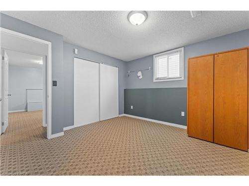 315 Amherst Drive, Amherstview, ON - Indoor Photo Showing Other Room