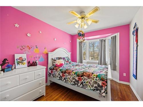 71 Dalgleish Avenue, Kingston, ON - Indoor Photo Showing Bedroom