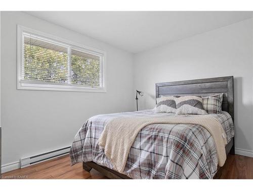 73-3 Rosemund Crescent, Kingston, ON - Indoor Photo Showing Bedroom
