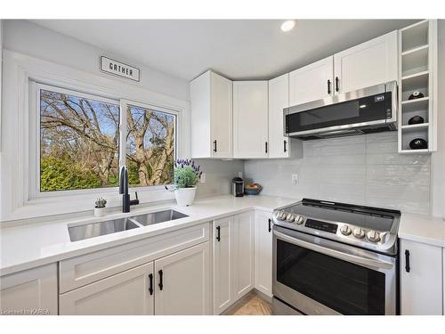 200 Old Orchard Road, Bath, ON - Indoor Photo Showing Kitchen With Double Sink
