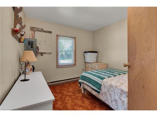 788 River Styx Lane, Kingston, ON - Indoor Photo Showing Bedroom