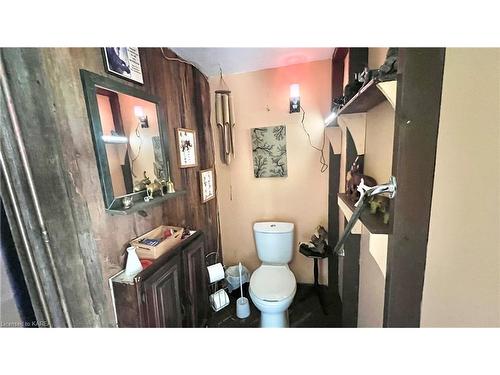 61 Pykeview Road, Gananoque, ON - Indoor Photo Showing Bathroom