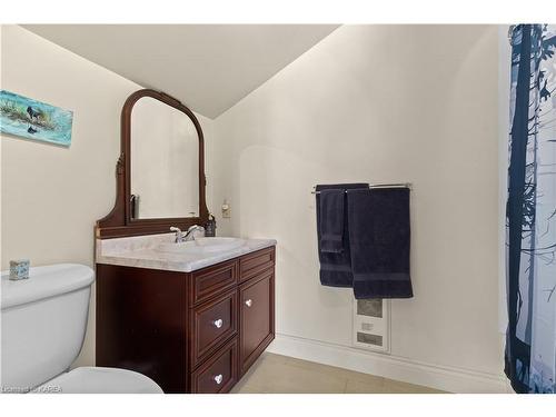42 Wild Apple Lane, Elgin, ON - Indoor Photo Showing Bathroom