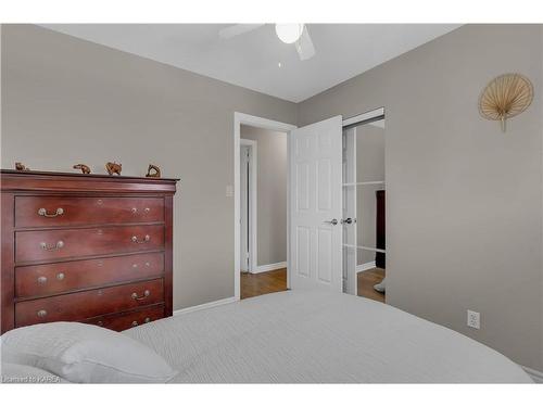 83 Virginia Street, Kingston, ON - Indoor Photo Showing Bedroom
