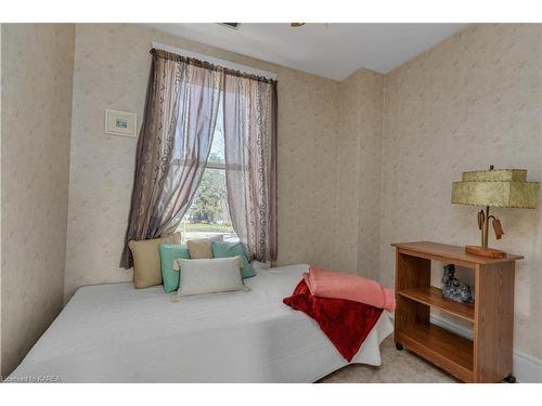 13 Windsor Drive, Gananoque, ON - Indoor Photo Showing Bedroom