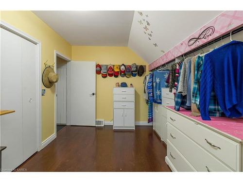 126 Main Street, Odessa, ON - Indoor Photo Showing Other Room