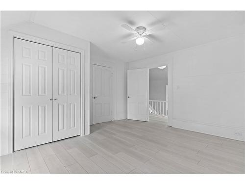 13 Kingston Street, Rideau Lakes, ON - Indoor Photo Showing Other Room