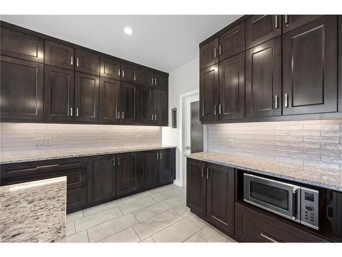 815 Riverview Way, Kingston, ON - Indoor Photo Showing Kitchen