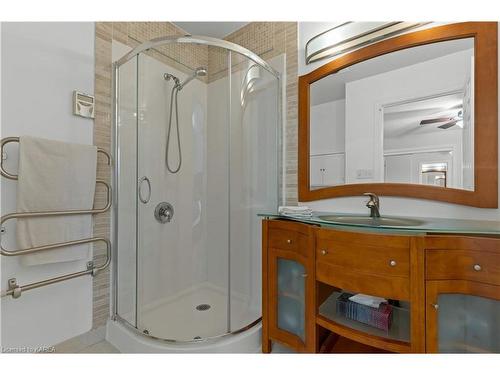 21 Mill Street, Odessa, ON - Indoor Photo Showing Bathroom