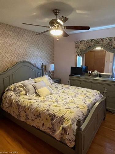 43 Gearin Street, Trenton, ON - Indoor Photo Showing Bedroom