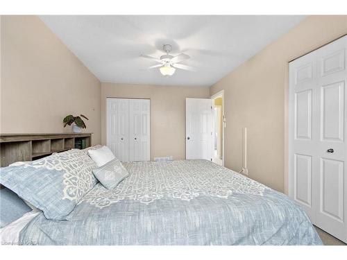 700 Mclean Court, Kingston, ON - Indoor Photo Showing Bedroom