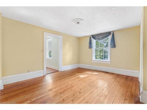 4639 Bath Road, Amherstview, ON - Indoor Photo Showing Other Room