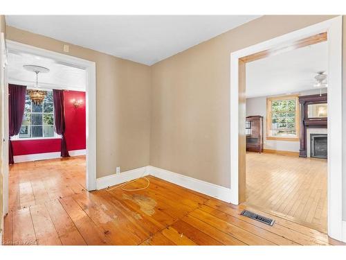 4639 Bath Road, Amherstview, ON - Indoor Photo Showing Other Room