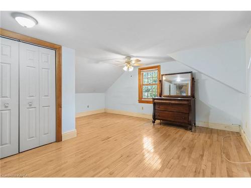 4639 Bath Road, Amherstview, ON - Indoor Photo Showing Other Room