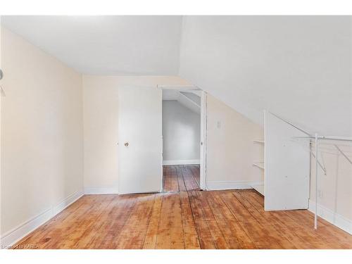 4639 Bath Road, Amherstview, ON - Indoor Photo Showing Other Room