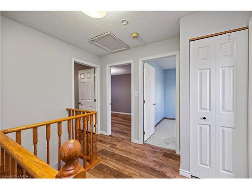 690 Davis Drive, Kingston, ON - Indoor Photo Showing Other Room